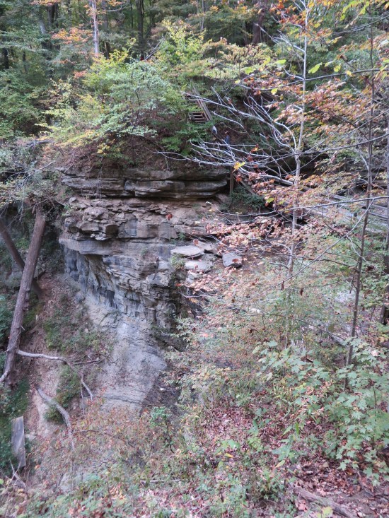 Really huge cliff with no water in sight.
